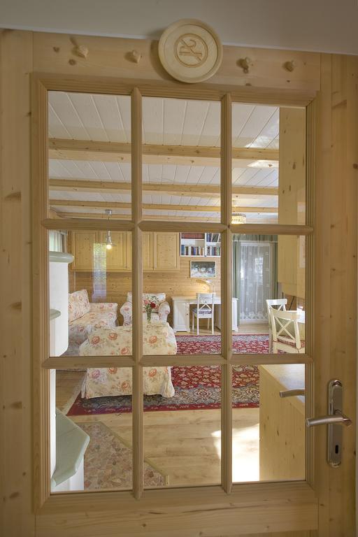 Das Altsteirische Landhaus - La Maison De Pronegg - Feriendomizil Im Biosphaerenpark Wienerwald Pressbaum Δωμάτιο φωτογραφία